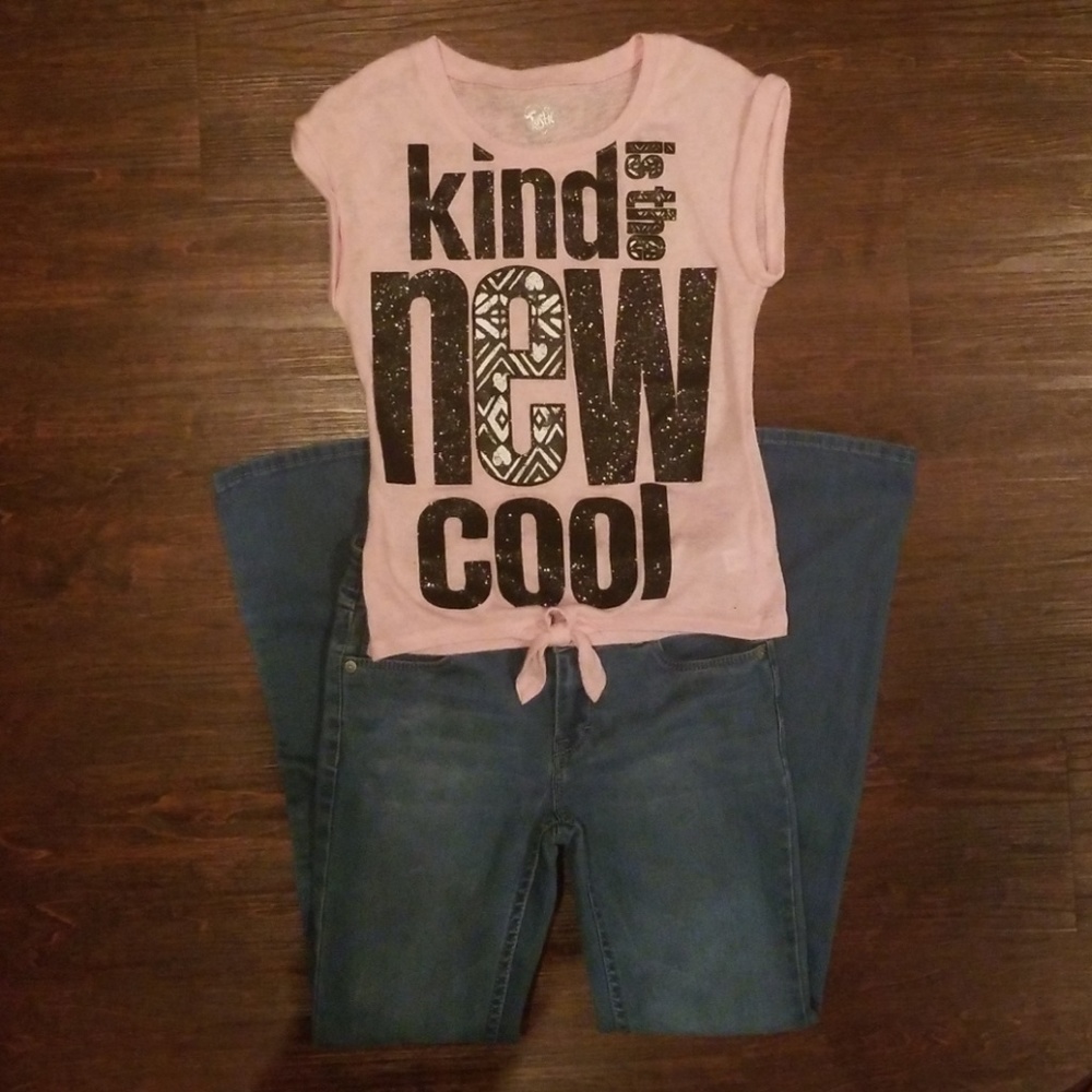 Medium Blue Levi's Skinny Jeans